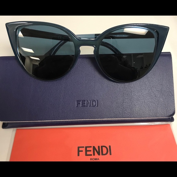 Sunglasses Fendi main image 5